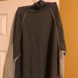 Vineyard Vines-Two tone mock neck sweater